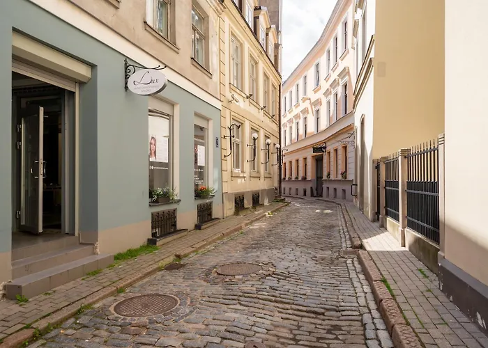 Old Town 1-Bedroom Apartment